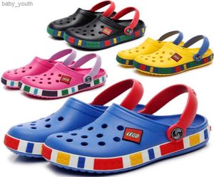 Chaussures à trous décontractées pour garçons et filles, sabots en caoutchouc pour enfants, pantoufles Crok, sandales de plage d'été, à la mode, 2100