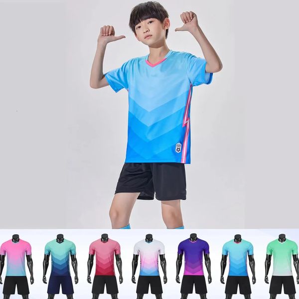 Maillots de football pour garçons et filles, ensembles de sport à manches courtes, uniformes de jeu scolaire, kits de gilet, costume de football pour enfants, survêtement pour adultes 240318