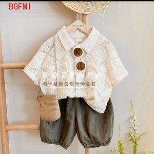 Jongens zomer 2024 mode nieuw Koreaans uitsparend abrikoos shirt en 7-inch broek voor kinderen baby losse casual 2 stks set verjaardag cadeau l2405