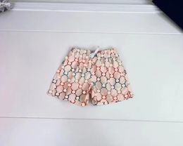 Pantalones cortos de la junta de verano de los niños: impresión de cartas, trajes de baño de secado rápido para niños, traje de baño para niños en la playa