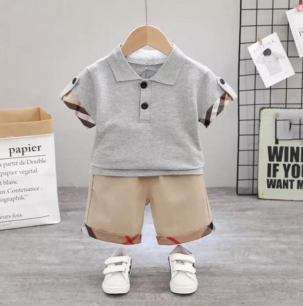 Ensemble de vêtements d'été pour garçons, chemise à la mode pour enfants, short, survêtement pour bébés garçons de 1 à 7 ans