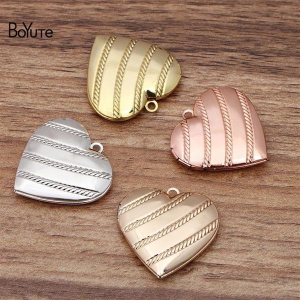 BoYuTe 10 piezas lote 29 7MM Metal latón en forma de corazón Po medallón colgante joyería Vintage colgante Whole3272