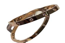 Bracelet 039s polyvalent, mode amour, version large et étroite, ne se décolore pas, dix diamants, mot CNC, métal plaqué 18 carats, 5436061