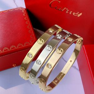 Cart armband 18k gouden hoogwaardige armbandontwerper dames verjaardagscadeau moederdagdag Franse luxe merk cadeau heren sieraden groothandel accessoires