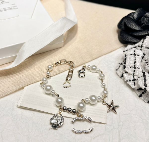 Bracelet bracelet de créateur pour femmes bracelets de corail designer tendance élégant chaîne de perles charme de fête bijoux cadeau en gros bon