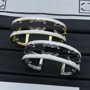 Bracelet Designer pour femme bracelet or Braceuse Brace Designer en acier inoxydable bijoux de luxe ouverte bracelets bracelets bijoux de bijoux cadeau