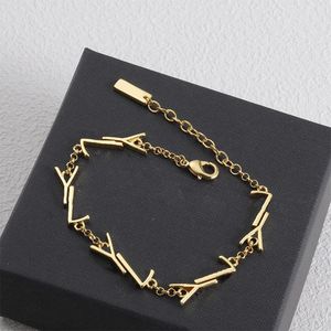 Armband Designer Golden Siery Armbanden voor Vrouw Letters Splicing Chain Bruiloft Sieraden Klassieke Polsband Manchet Kettingen Gift Bangle