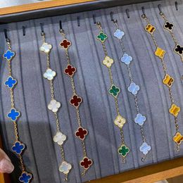 Bracelet Designer Jewelry Link Luxury Chain Vanca Kaleidoscope 18K Gold Van Clover Bracelet avec cristaux étincelants et diamants Cadeau parfait pour les filles 9t4o