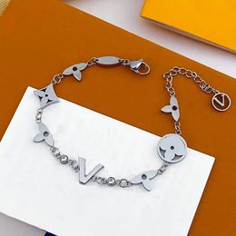 Bracelet Designer Belle bracelet de luxe Bracelet Cœur plaqué COEUR CLÉ PENSANT CHARM BRACELETS POUR FEMMES FILLES ORIGINATIQUES PRINCESS COURT