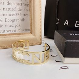 Bracelet Designer LS Gold plaqué CHARM CUFF BRACT CLASSIQUE DESIGNEMENT LOVE BIELRIE Spring Marque Bracelet pour femmes Bijoux Famille Family Gifts Bijoux 29 491 298