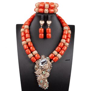 Armband Oorbellen Ketting Kunstmatig Koraal Afrikaanse Kralen Sieraden Set met Grote Borst Dubbele Laag Nigeriaanse Bruiloft Kleding Sieraden Set WE320 230711