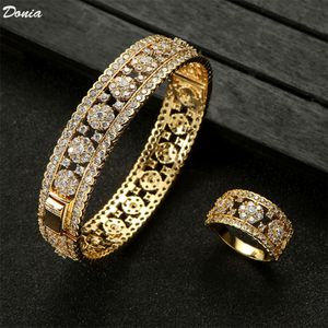 Collier de boucles d'oreilles bracelet Colliers pendents Donia bijoux européen et américain de luxe de luxe Bracelet Bracelet Micro Inlaid Aaa Zircon Hollow Flower 230718