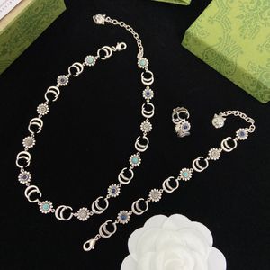 Bracelet pour femme, bijoux de créateur, bagues, pendentif, colliers en diamant, fleur, cadeau de mariage