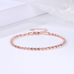 Armband voor vrouwen Smooth Exquisite Trendy Spiraal Wave Twisted Grain Rose Gold Silver Color Fashion Sieraden Gift KBH064