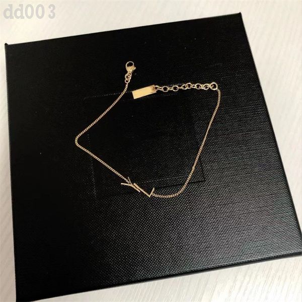 Pulsera Elegante Hombres Carta Amor Braclets Metal No Fácil De Desvanecer Mini Colgante Chapado En Oro Pulsera Joyería Diseñador Para Mujeres Popular Zb018 Q2 1