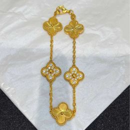 Bracelet Luxury Designer Link Jewellery Chain Vanca Kaleidoscope 18K Gold Van Clover Bracelet avec cristaux étincelants et diamants Cadeau parfait pour les filles UVK88