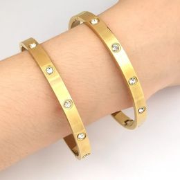 Armband heren sieraden ontwerper Dames roestvrijstalen armband Sieraden Kristal armband met kubus Zirkoon Scharnier Sieraden ovale Bangle Wees getuige van het geschenk van liefde