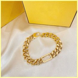 Bracciale Mens Women Designer Collane Fashion Gold Cuban Chain Link Lettera F Pendent Bracciali di lusso per uomo Donna Set di collane