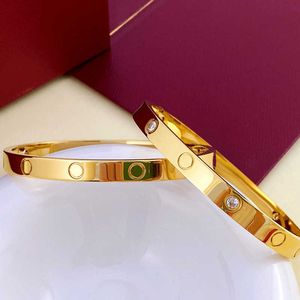 Bracelet Original 1to1 Cartres Cinquième génération Tournevis Gold Fashion Poldoutable Couple incolore WGF4 8PCM 559964