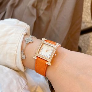 designer HEURE montre pour femme 26 mm qualité T0P avec boîte mouvement à quartz montre pour femme plus haut compteur matériaux avancés style classique diamant cristal luxe 007