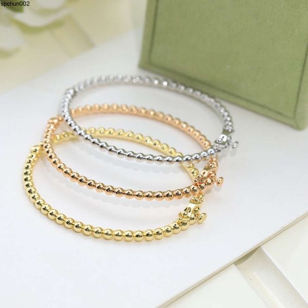 Pulseras Brazalete Diseñador de la marca Perlee Cuenta de cobre Charm Tres colores Rosa Amarillo Blanco Brazaletes de oro para mujer Joyería con caja Regalo de fiesta {categoría}