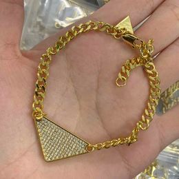 Bracelets LETTRES DE CHAMPE DIAMENT Triangle inversé Féminité Décorée Fashion Trend Bijoux en gros