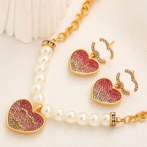Bracelets, boucles d'oreilles, collier, pendentif de perle en forme de boutique en forme de coeur, collier de boucles d'oreille, ensemble de bijoux d'anniversaire de luxe, boucles d'oreilles de boutique de Noël d'hiver