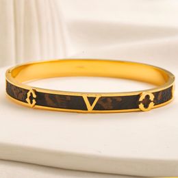 armbanden voor vrouwen diamant tennis armband designer voor vrouwen bangle zilveren bedel voor armband klaver dhgates bloemen gratis verzending medusa armband vrouwen bangle