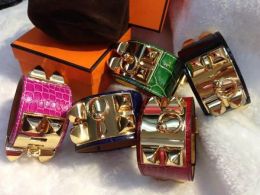 Bracelets France Brand Classic Collier Bracelets Copper de haute qualité Génétique en cuir Bangle Fashion Fashion Men Rivet Bangles Bangles Luxury Desig
