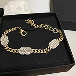 Bracelets Bijoux pour Femme Déco Lettre C Bracelet Motif Designer Handband Laiton avec Diamant