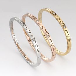 Bracelets vendant des chiffres romains creux niche bracelets pour hommes et femmes de haut sens incrustés de pierre blanche bracelet bestie Bracelets de couleur or Rose titane