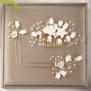 Armbanden vintage gouden kleur tiaras haarkammen met haarspelden sets witte bloemen strass pearl coofpiece bruidshaar accessoires