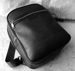 Marca 22SS 4Color Diseñador de calidad superior Llevar en la mochila Moda para hombre CUERO Mochilas escolares Bolsa de viaje de lujo Negro Duffel marrón 33 * 13 * 41 CM