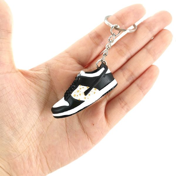 Marca 3d baloncesto zapatos llavero moda fiesta zapatilla molde llavero regalo mini juguete muñeca zapatos colgante