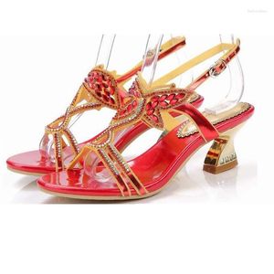 Merk 831 sandalen mode vrouwen comfortabele dikke hoge hakken elegante vlinder strass ladies gladiator zomer feestpompen schoenen