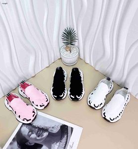 Merk baby Sneakers designer Brief afdrukken kinderen Gebreide schoenen Maat 26-35 Box bescherming Slip-On Kind casual schoenen 24Mar