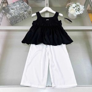 Marque Baby Tracksuits Girl Summer Summer Kids Designer Clothes Taille 100-140 cm TOP SUSPEND