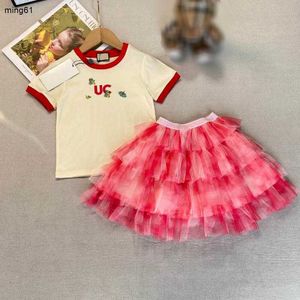 Marque Baby Tracksuits Summer Girls Dress Suit Kids Designer Clothes Taille 90-160 cm Logo Printing T-shirt and Red Lace Cake Kirt 24april