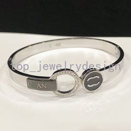 Brand Bangle Luxury Bracelet Designer Bangles Mens Women Titanium Diseño de acero inoxidable Carta de la marca Joya Accesorio de regalo de alta calidad