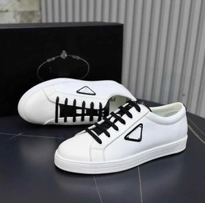 Marque baskets en cuir brossé chaussures pour hommes noir bas haut skateboard chaussure de marche qualité supérieure confort discount homme chaussures EU38-45.BOX