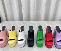 Merk Casual Shoes Designer Design 2022 Spring vierkant hoofd vissen mond open teen waterdicht platform ultrahoge hiel lucht hoge slippers