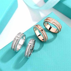 Brand Charm Classic TFF S925 Sterling Silver Set met Diamond Full Gold Plated Double T Ring voor mannen en vrouwen als een geschenk voortreffelijke High Edition