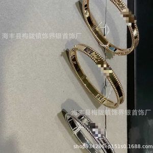 Brand Charm v Golden Van High Board Caleidoscope Signature Bracelet met Clover Smal Full Sky Star Wide Edition