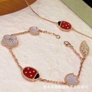 Brand Charm Van vier bladgras Zeven sterren Ladybug ketting voor vrouwen 18k Rose Gold White Fritillaria Fashion Light Luxury Bracelet