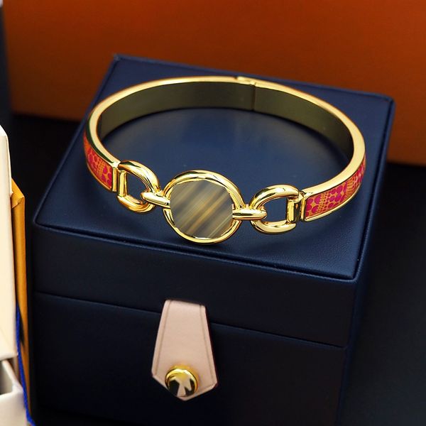Brace Classic 6 mm de large bracelet de créateur de mode Bracelet de manche de luxe pour femmes et hommes de haute qualité 316L Bracelet en acier titane Jewelry 250410