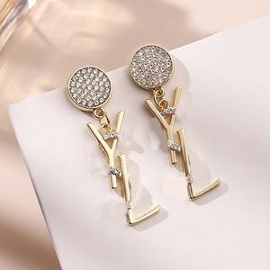 Brand Classic Crystal Luxury Stud Letter oorbellen mode oorbellen voor vrouwelijke ontwerper geometrische oorbellen sieraden feestaccessoires