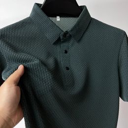 Merkkleding Zomer Heren Lop-Up Hollow kort mouwen Polo Shirt Ice Silk Ademende zakelijke mode T-shirt Man tot 4xl 240407