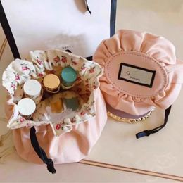 Brand Cosmetic Sacs Organisateur Belle Rose Fleurs fragmentées DrawString Luxury Designer Makeup Sacs Make Up Beauty Cases Beaut