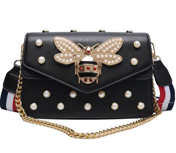 Bolso de diseño de marca encantador bolso de cadena de diamantes de imitación elegante mujer abeja perla bolso de hombro de cuero decorativo bolso de mujer pequeña perla fresca primavera