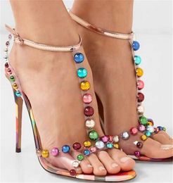 Merkontwerp Women Mode gekleurde kralen Studded T-Trap Gladiator Peep Toe PVC Plaid High Sandals Dress Heel Shoes